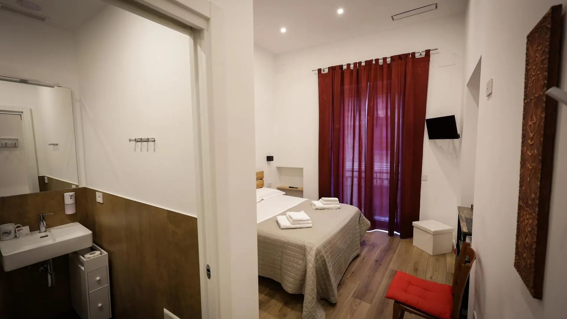 Napoli Into Core - Bed & Breakfast